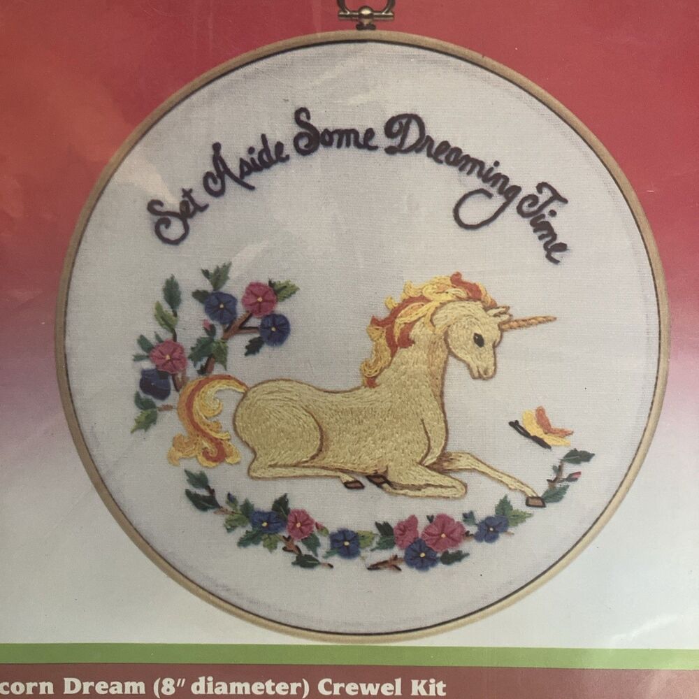 NWT Vintage 1979 Creative Expressions Unicorn Dream 1003 Crewel Kit 8” Diameter
